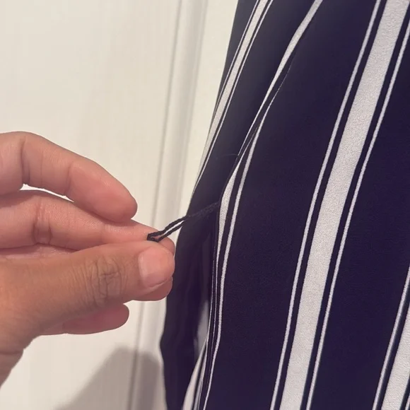 🎁Forever 21 striped top - Picture 4 of 6